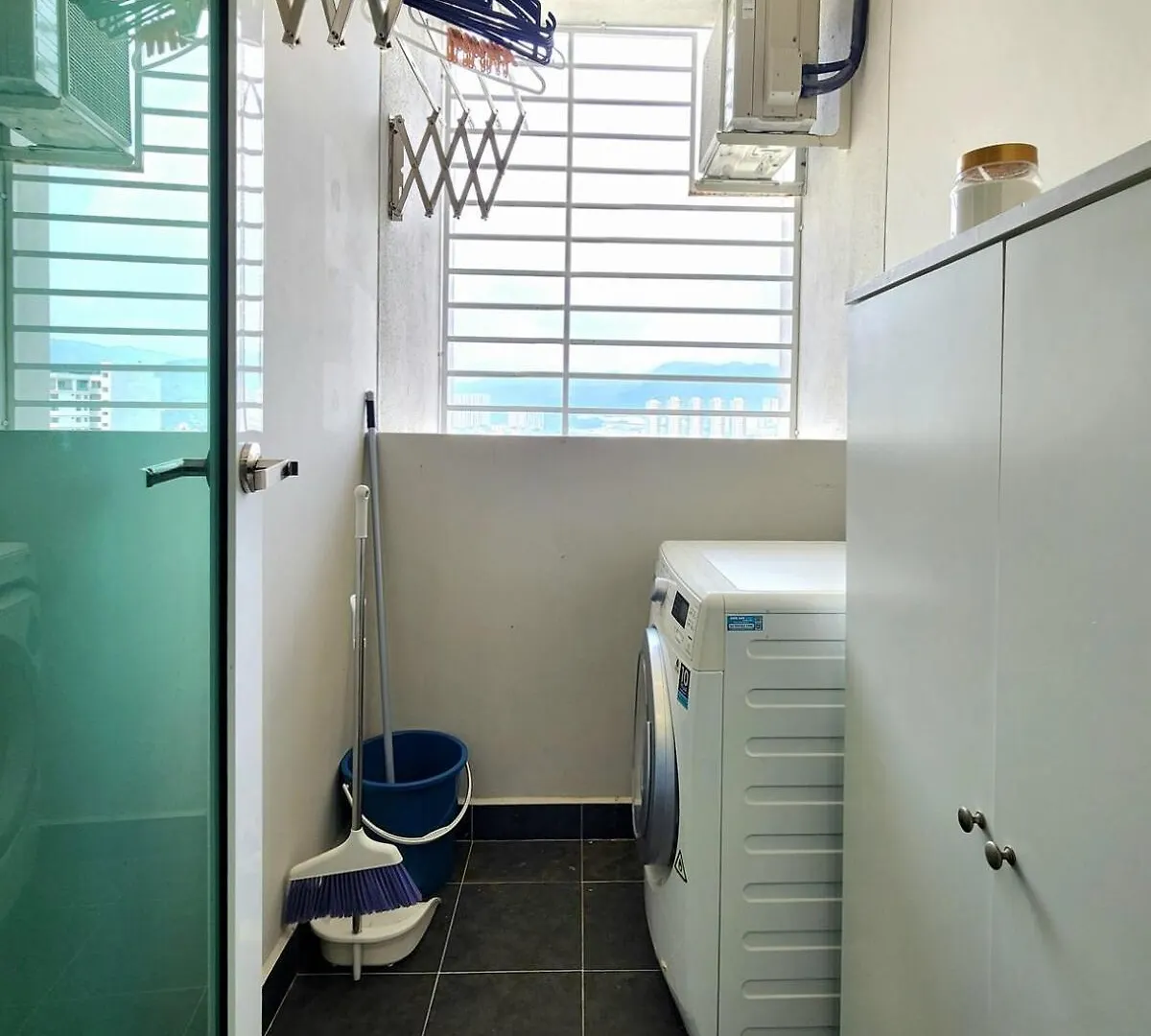 Stylish Living 2Br Suite George Town Ma­lay­sia